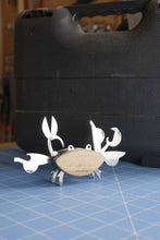 Load image into Gallery viewer, Crab Multi Tool
